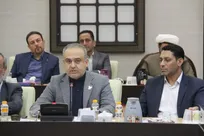 مقاومت ملت ایران استکبار را به زانو درمی‌آورد