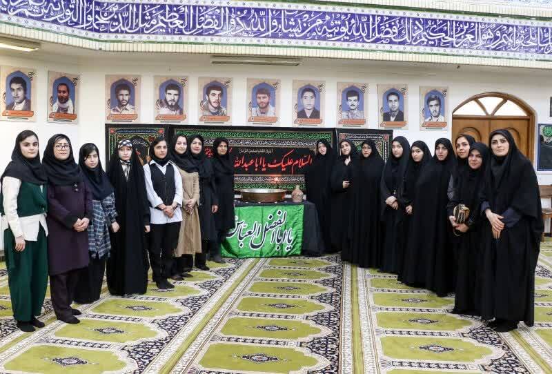 طشت‌گذاری مسجد دانشگاه آزاد اردبیل 