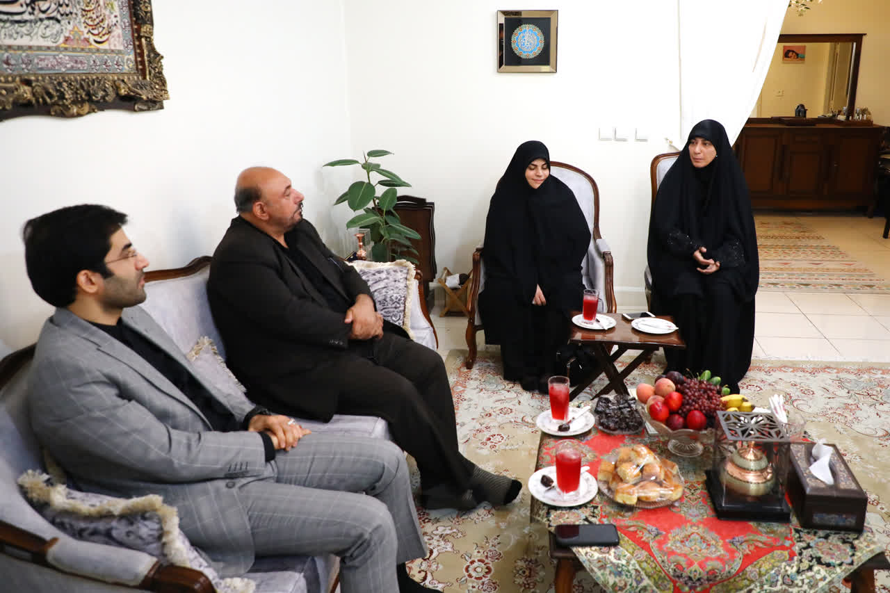 موسوی نیا: زنده نگه داشتن یاد و نام شهدا رسالتی ماندگار برای دانشگاه آزاد اسلامی است