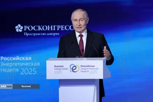 سخنرانی ولادیمیر پوتین در نشست عمومی هشتمین مجمع بین&zwnj;المللی &laquo;هفته انرژی روسیه&raquo; در مسکو