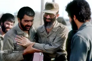  مجاهد خستگی&zwnj;ناپذیر - رهبر شهید امام خامنه&zwnj;ای 