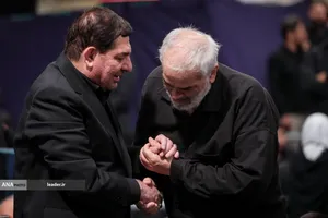 مراسم عزاداری شام غریبان حسینی (ع) در حسینیه امام خمینی