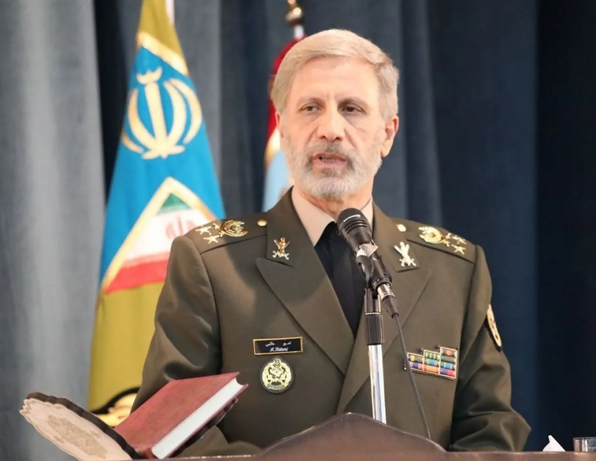 امیر سرلشکر حاتمی: ارتش در جنگ تحمیلی ۱۲ روزه اتاق‌های عمل خود را شبانه‌روز در اختیار مجروحان قرار داد