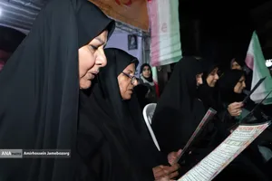 مراسم عزاداری در سوگ رهبر شهید انقلاب - میدان جمهوری اسلامی