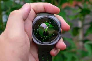 گلکسی واچ ۷ و واچ اولترا نسخه بتای One UI ۹ Watch را دریافت کردند