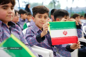  دکتر رنجبر زنگ آغاز سال تحصیلی را در لامرد به صدا درآورد 
