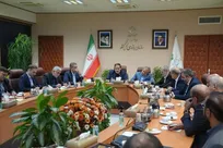 نباید امتیازات، امکانات ویژه یا موقعیت‌های ممتاز آموزشی در اختیار افراد خاص قرار گیرد