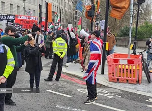 تظاهرات ساکنان لندن در حمایت از جمهوری اسلامی ایران و محکوم کردن حملات صهیونی - آمریکایی به خاک ایران