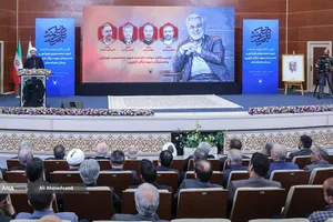 سالگرد دانشمند شهید دکتر محمدمهدی طهرانچی با حضور&nbsp;دکتر بیژن رنجبر رئیس دانشگاه آزاد اسلامی