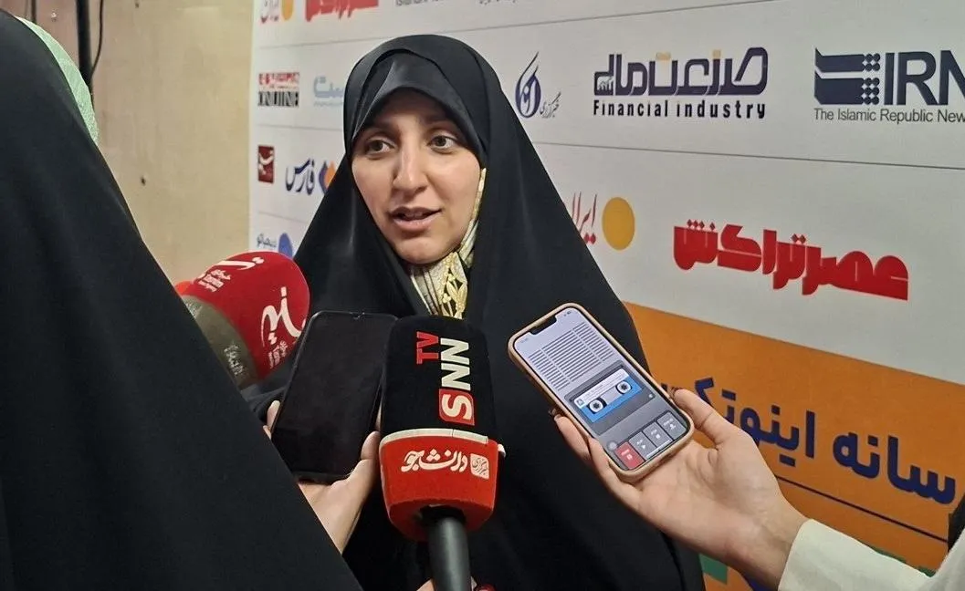 بهروز آذر