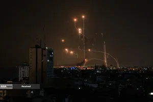 ویرانی های گسترده در سرزمین های اشغالی بر اثر حملات موشکی ایران