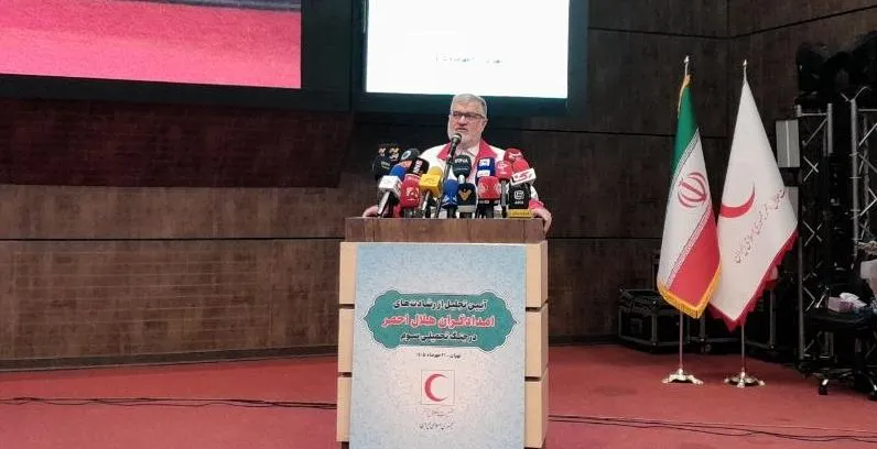 معتمدیان در برنامه هلال‌احمر 