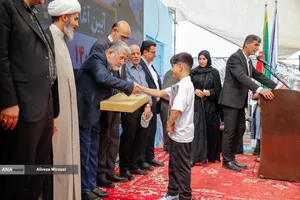  دکتر رنجبر زنگ آغاز سال تحصیلی را در لامرد به صدا درآورد 