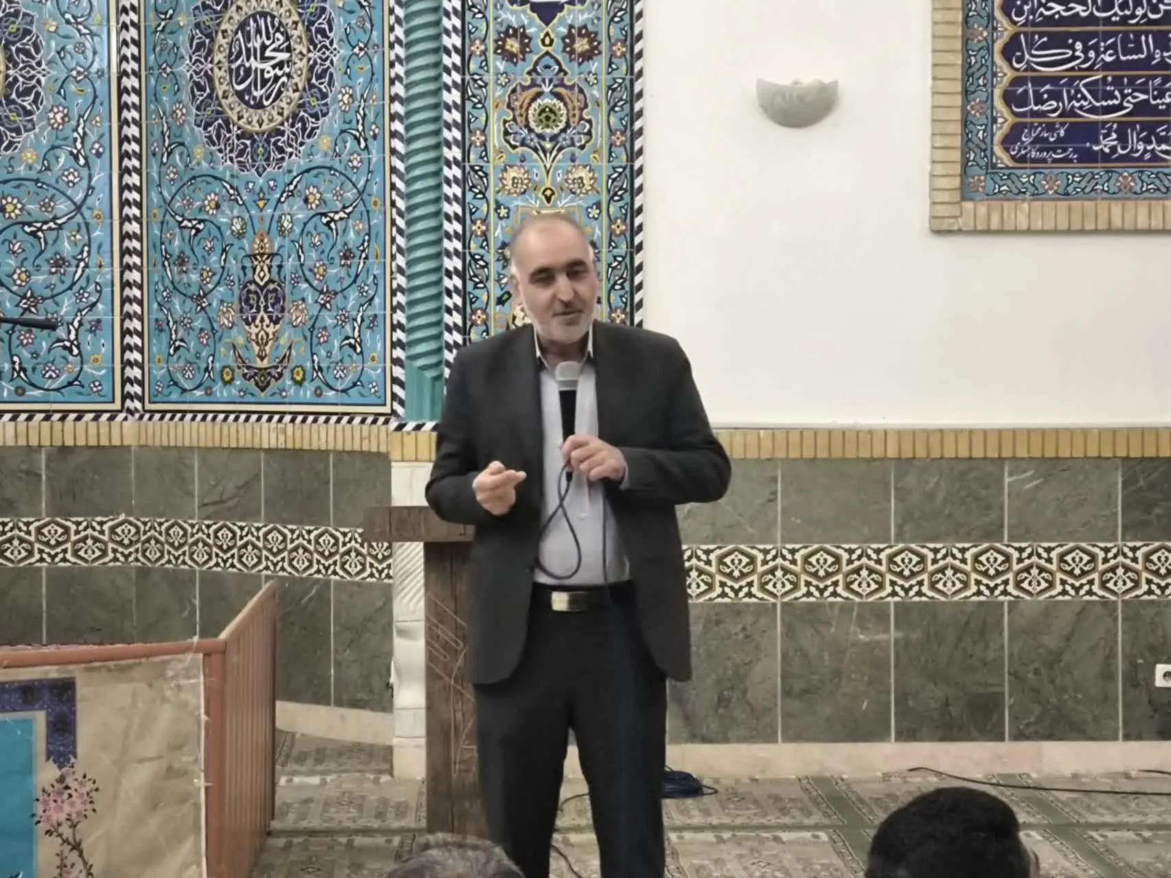 دکتر عبدالحسینی