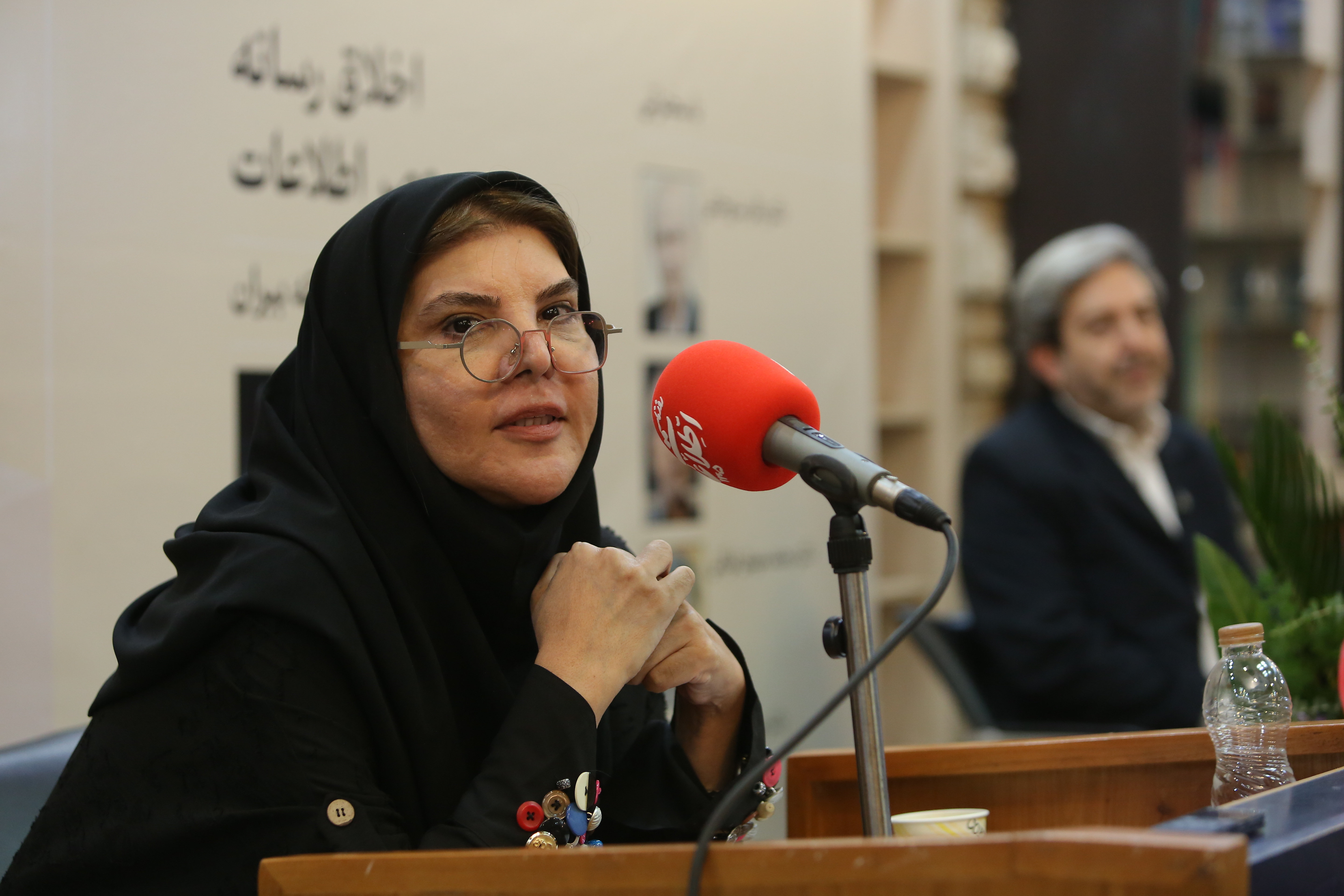 اخلاق، گمشده رسانه در عصر اطلاعات/ ساروخانی: ماهیت تمدن جدید متأسفانه اخلاقی نیست