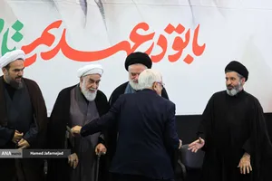 مراسم چهلم &laquo;رهبر شهید انقلاب&raquo; در تهران