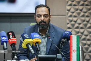 میلاد عرفان&zwnj;پور شاعر و رئیس مرکز آفرینش&zwnj;های ادبی حوزه هنری 