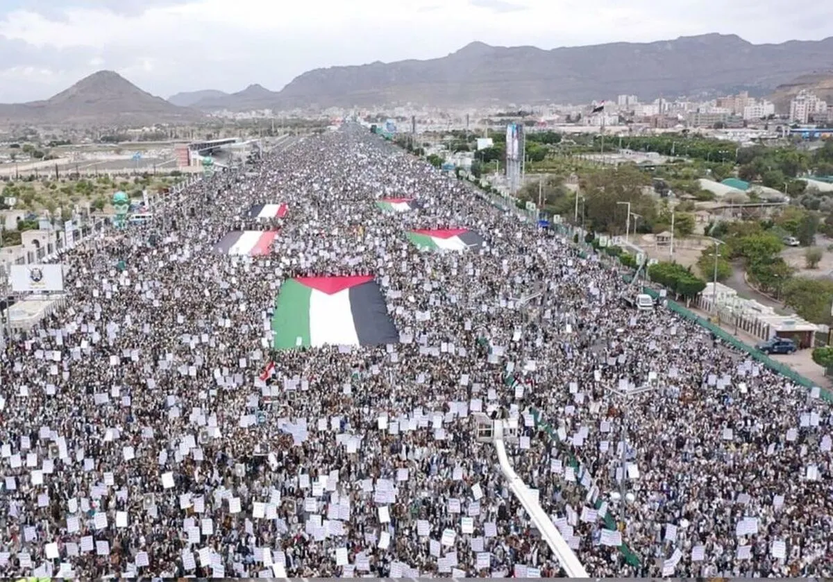 یمن بار دیگر در دفاع از غزه خوش درخشید؛ تظاهرات میلیونی و عملیات‌های پرشور ادامه دارد