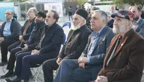 ما باید به نام وطن و خاک ایران متعهد باشیم