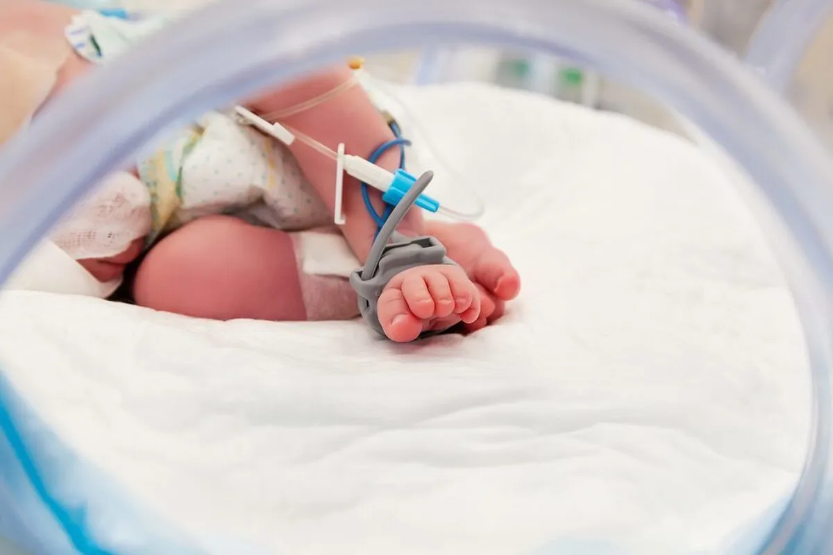 How Does Neonatal Listeriosis Impact Children's Health?