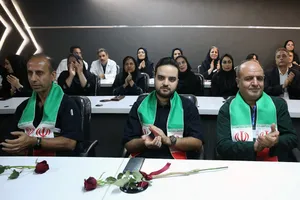 مراسم روز پرستار در بیمارستان حضرت امیرالمومنین(ع) با حضور رییس دانشگاه آزاد اسلامی