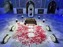 رواق دارالذکر حرم مطهر رضوی، زیارتگاه دائمی عاشقان رهبر شهید شد