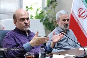 دکتر حمیدرضا جلایی&zwnj;پور استاد جامعه&zwnj;شناسی دانشگاه تهران در نشست علمی واکاوی ابعاد راهبردی و تمدنی تشییع تاریخی رهبر شهید
