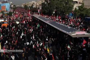 تشییع پیکر مطهر آقای شهید ایران و خانواده ایشان