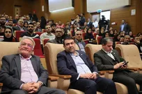 پرستاری، تجلی مقدس‌ترین خدمت در عرصه سلامت/تلاش دولت و مجلس برای بهبود معیشت پرستاران