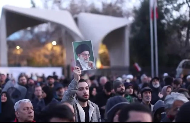 شهادت رهبر عزیز و فرزانه آیت الله خامنه ای