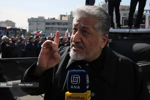 بزرگداشت رهبر انقلاب در دانشگاه آزاد اسلامی استان تهران با حضور دکتر رنجبر