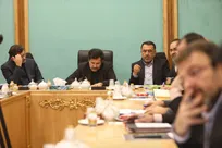 ارزیابی نحوه کمک به واحدهای صنفی آسیب‌دیده از ناآرامی‌های اخیر با حضور معاون رئیس‌جمهور