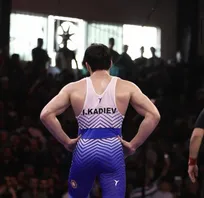 انتقام رقیب کامران قاسم‌پور از آرتور نایفونوف در سرمای کرسنویارسک؛ سیداکوف پایین‌تر از تیمور بیژی‌یف