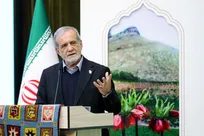 پیام پزشکیان درباره خدمات‌رسانی دستگاه‌های اجرایی در ایام جنگ تحمیلی