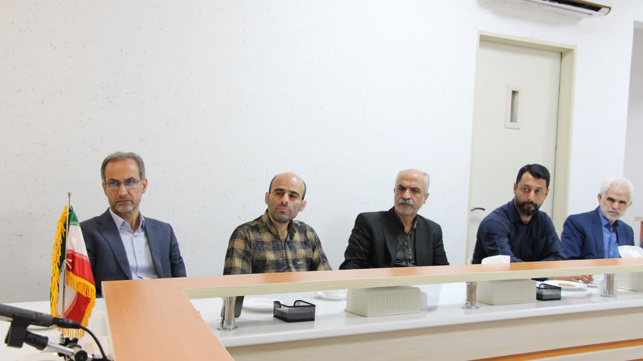 بخشی از آموزش مهارتی دانشجویان میتواند در محیطهای صنعتی شکل بگیرد بخشی از آموزش مهارتی دانشجویان میتواند در محیطهای صنعتی شکل بگیرد