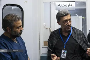 خدمت&zwnj;رسانی بیمارستان سیار برکت در عمود ۹۸۹ طریق الحسین