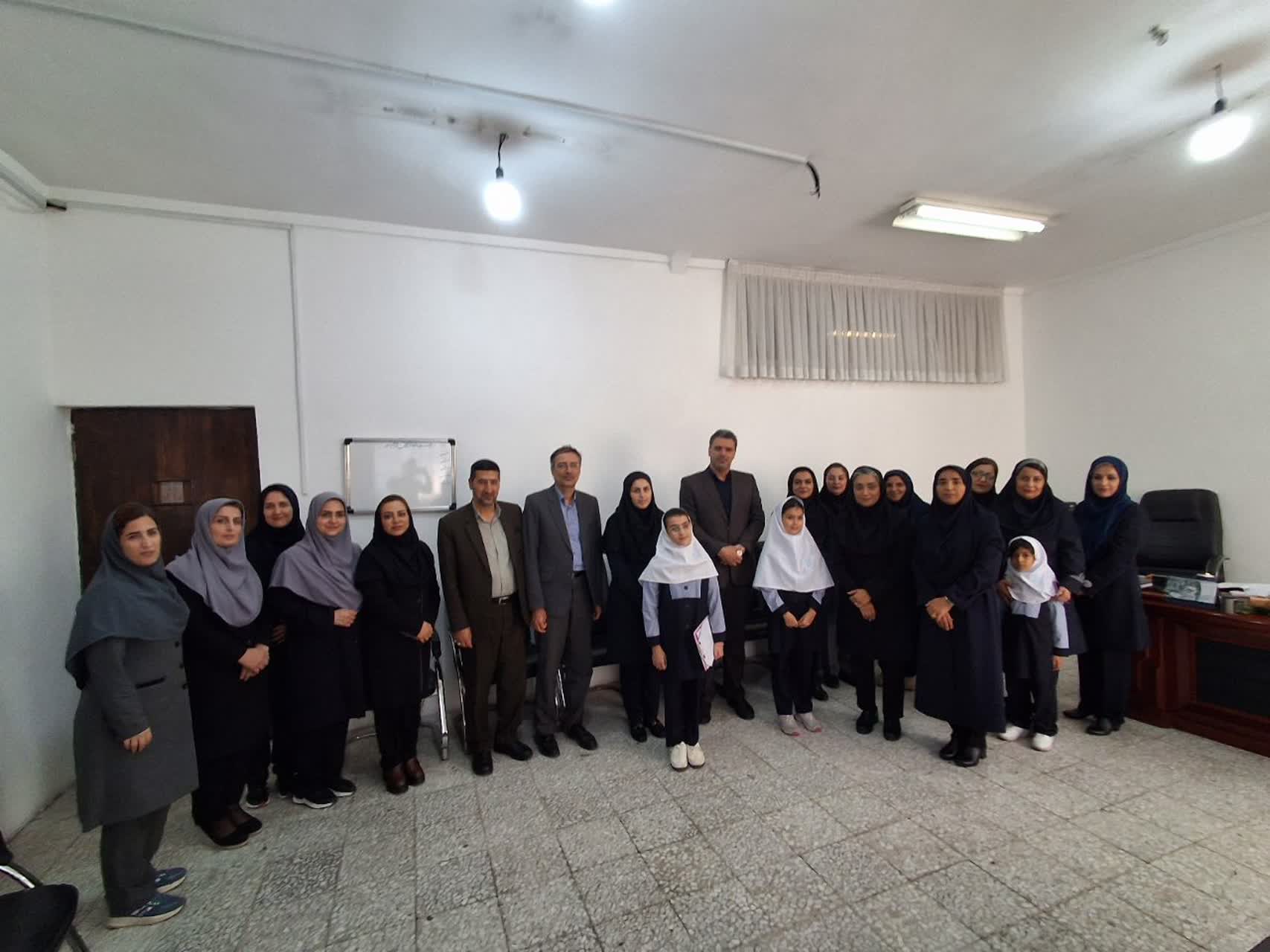 مدرسه محیط شکل‌گیری شخصیت دانش‌آموزان و اثرگذاری بر مسیر زندگی و آینده جامعه است
