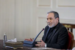 نشست وزیر امور خارجه با سفرا و نمایندگی های سیاسی در تهران