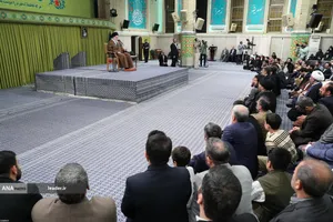 دیدار هزاران نفر از مداحان و ستایشگران اهل بیت(ع) با رهبر معظم انقلاب