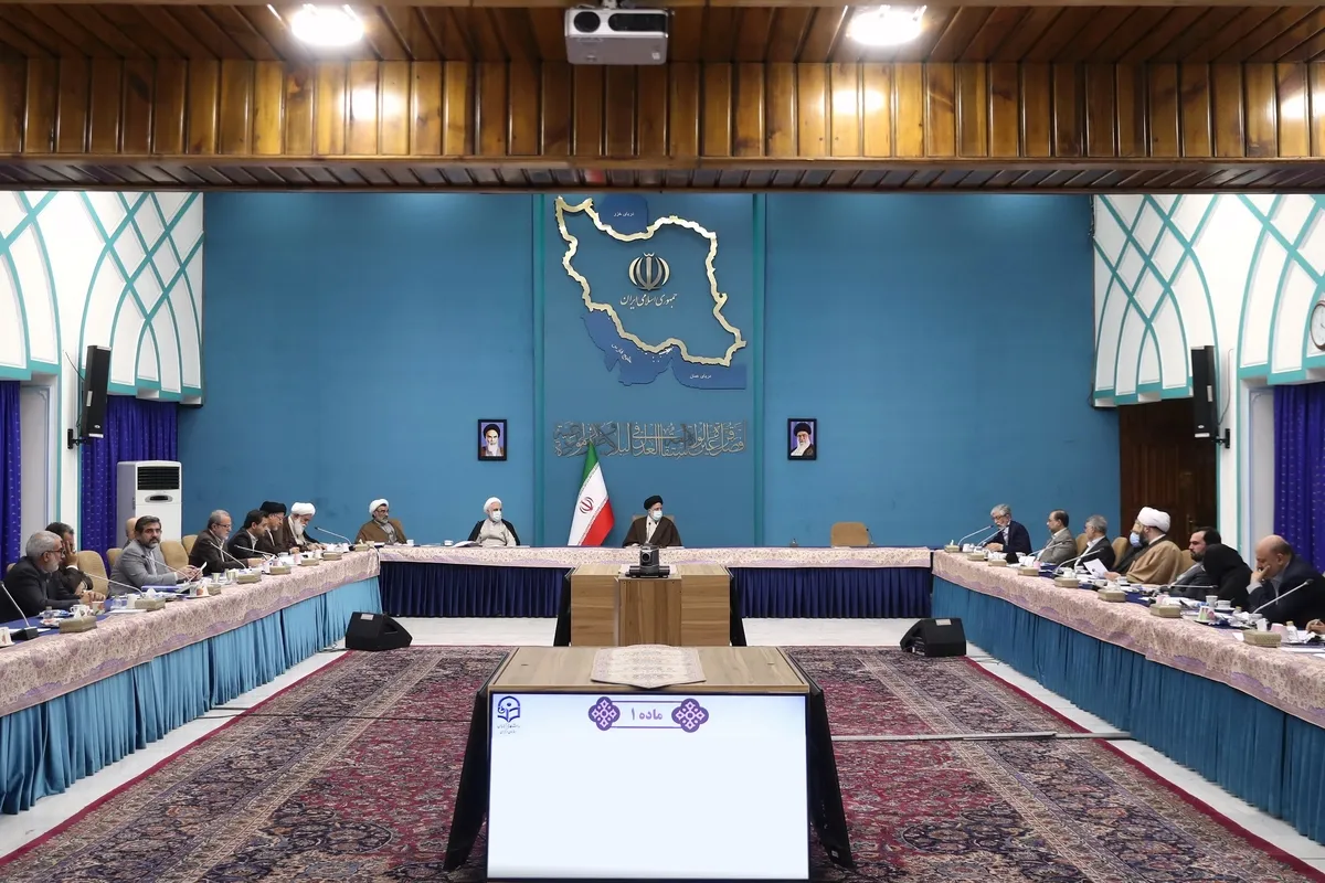 بررسی سیاست‌ها و ضوابط کیفیت‌بخشی دانشگاه فرهنگیان