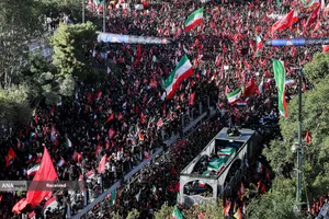 تشییع پیکر مطهر آقای شهید ایران و خانواده ایشان در مشهد