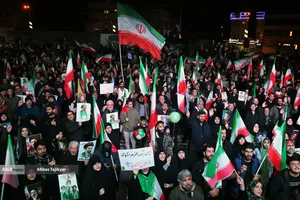 اجتماع مردمی در خونخواهی امام شهید امت - میدان انقلاب