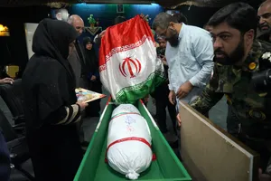 مراسم وداع با پیکر شهید علی اکبر گندمی