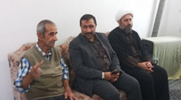 خانواده شهدا قوت قلب مردم هستند
