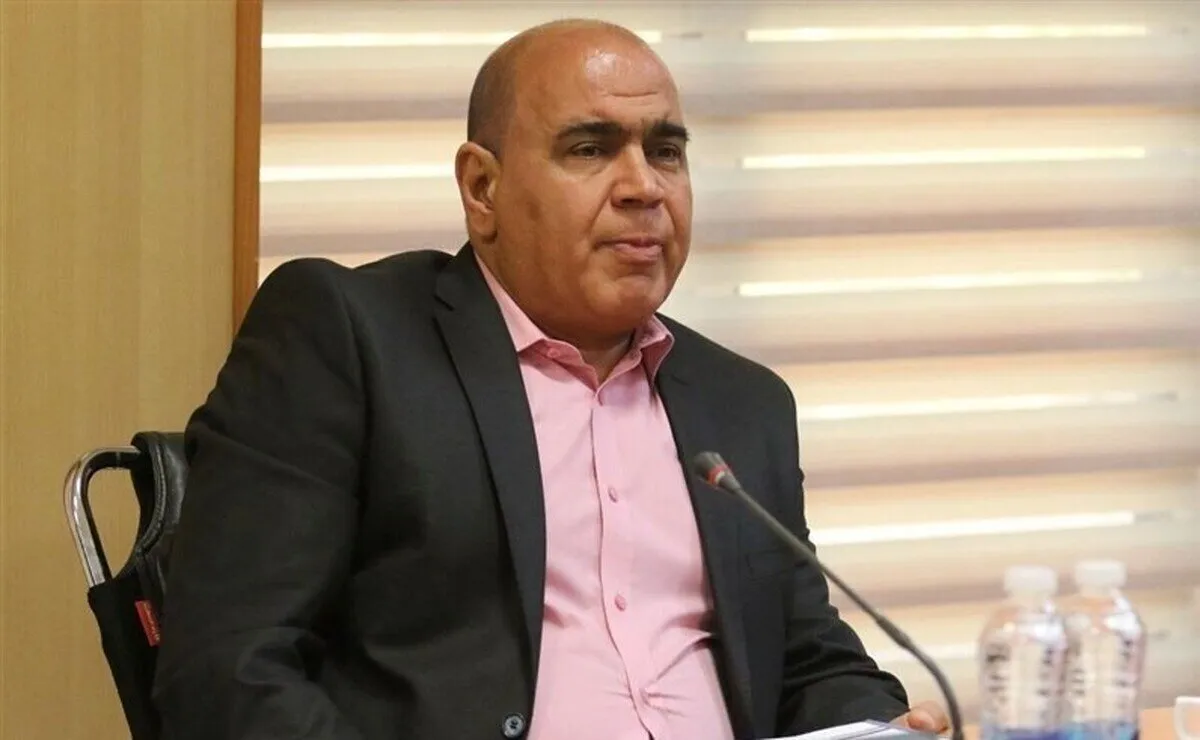 دیدار تراکتور و پرسپولیس در یادگار امام برگزار می‌شود/ اندونگ بازیکن استقلال است+فیلم