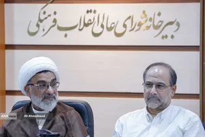 حجت الاسلام عبدالحسین خسروپناه دبیر شورای عالی انقلاب فرهنگی و محمدرضا مخبر دزفولی