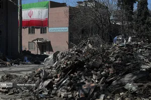 حمله هوایی آمریکایی و صهیونی به داﻧﺸﮕﺎه علم و صنعت ایران