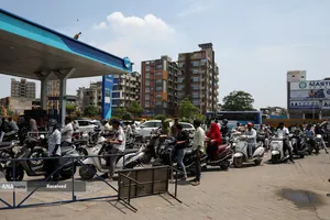 بحران بی سابقه مالی در آمریکا و جهان بدلیل هزینه جنگ و انسداد تنگه هرمز