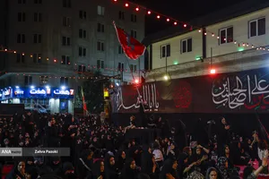 عزاداری دهه اول محرم در هیئت ریحانه الحسین(ع)
