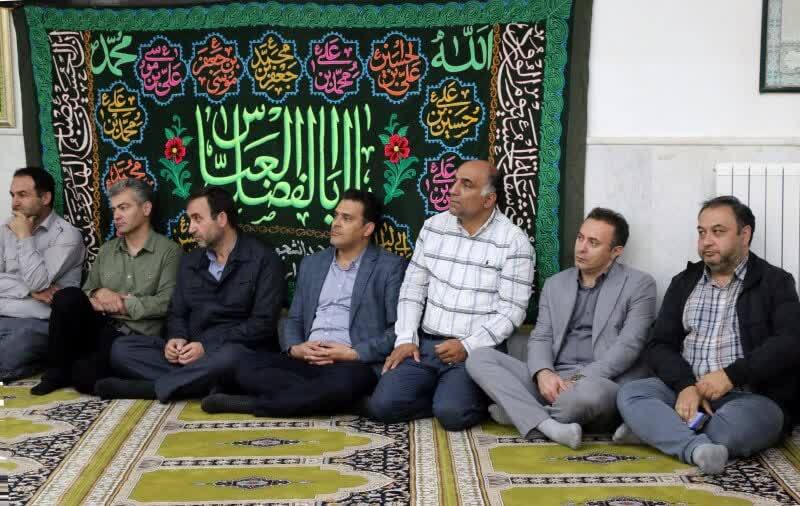 طشت‌گذاری مسجد دانشگاه آزاد اردبیل 